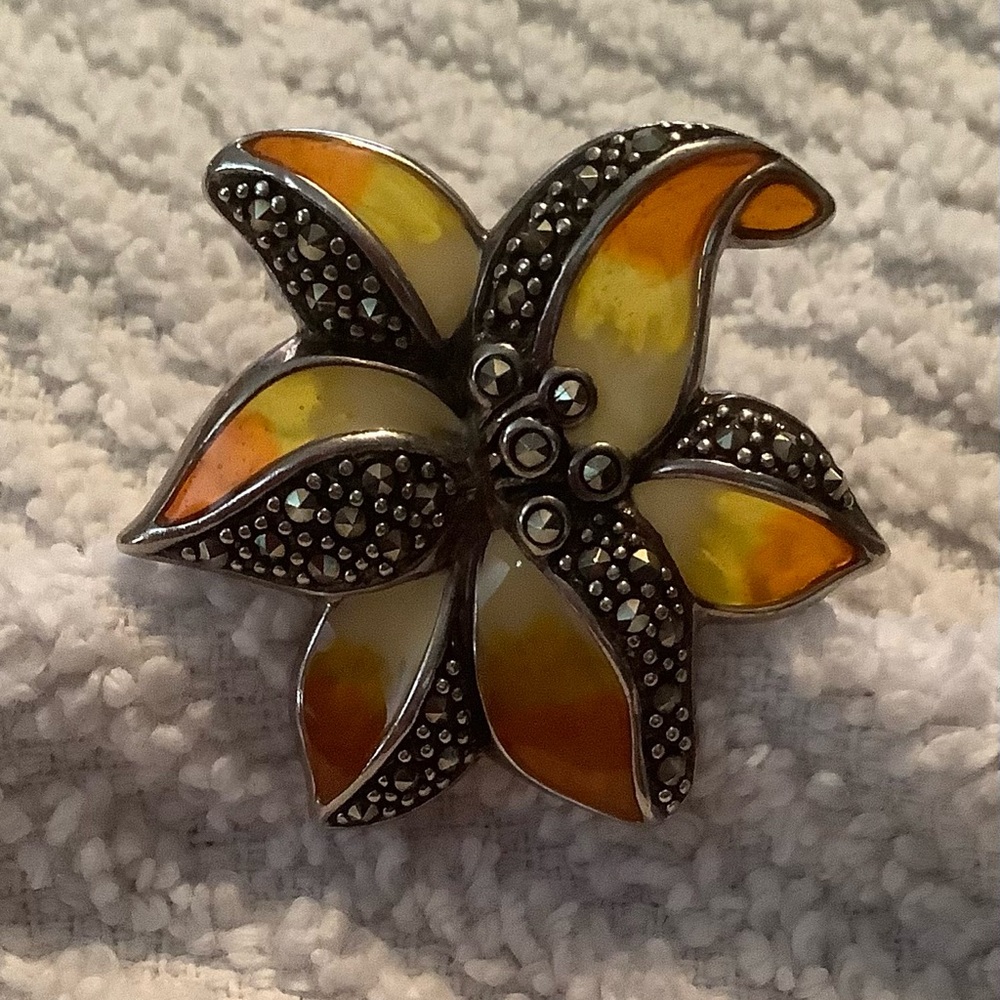 Marcasite lily ring large